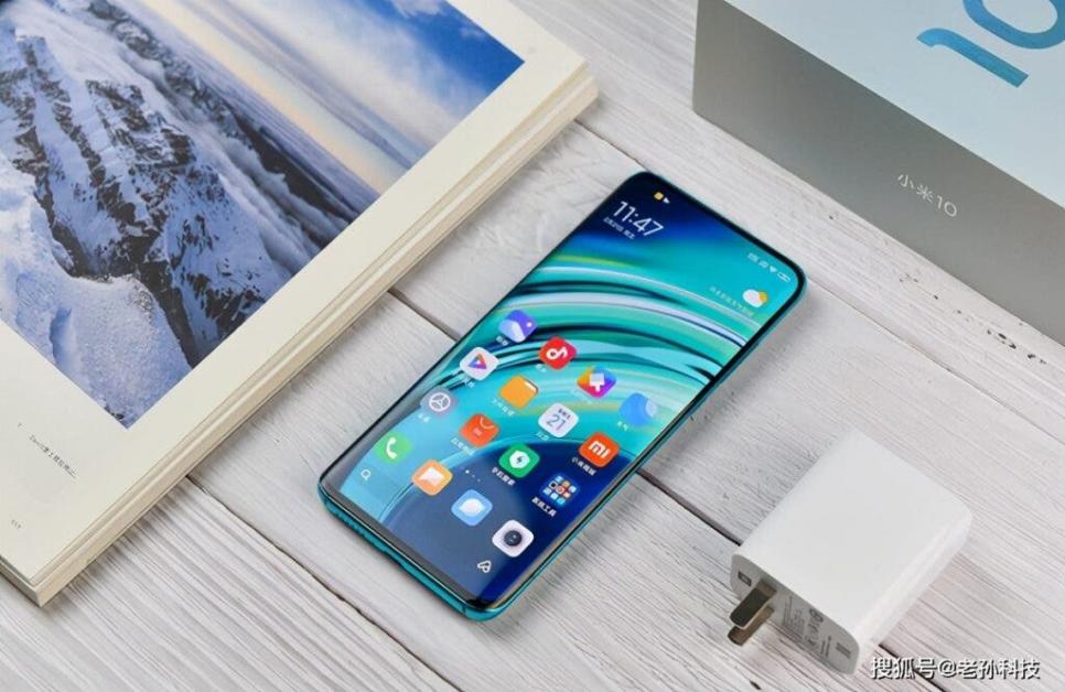 Новый смартфон Redmi K50 получит 100-ваттную зарядку